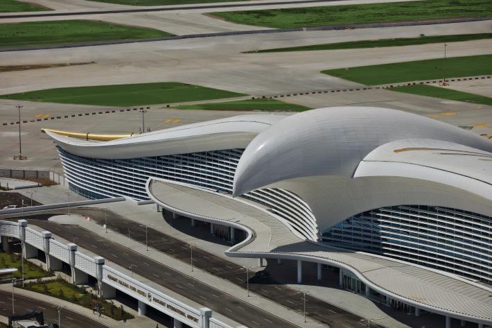 ashgabat_international_airport_-_turkmenistan